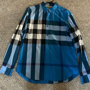 COPY - Burberry button for men